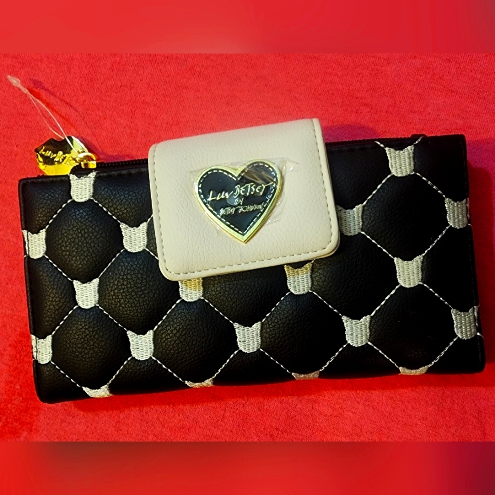B Johnson wallet